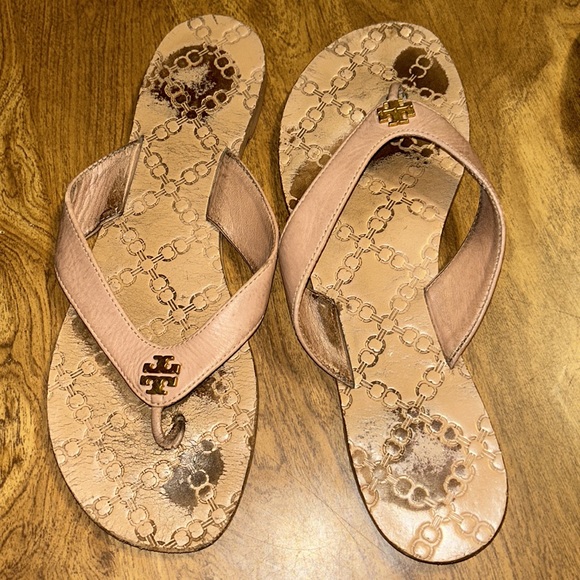 Tory Burch - Picture 3 of 5